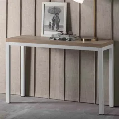 Console extending into a dining table Strips — Console in another finish