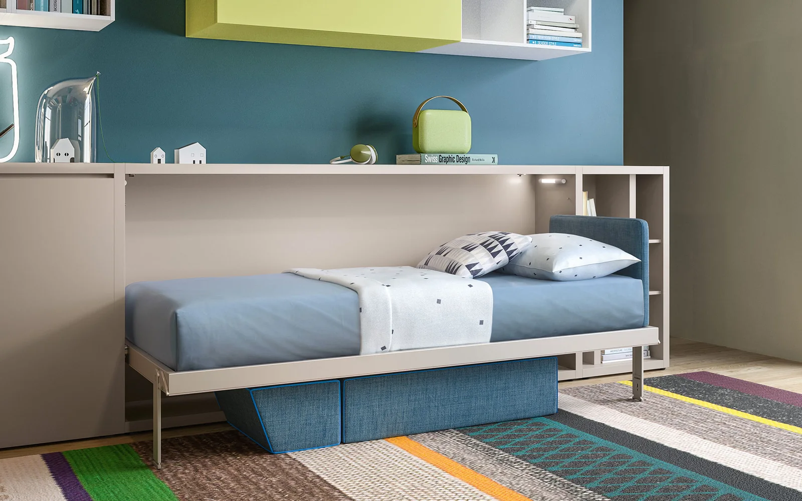 Kali Standard open: the bed's length remains parallel to the wall.